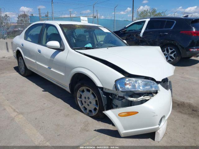  Salvage Nissan Maxima