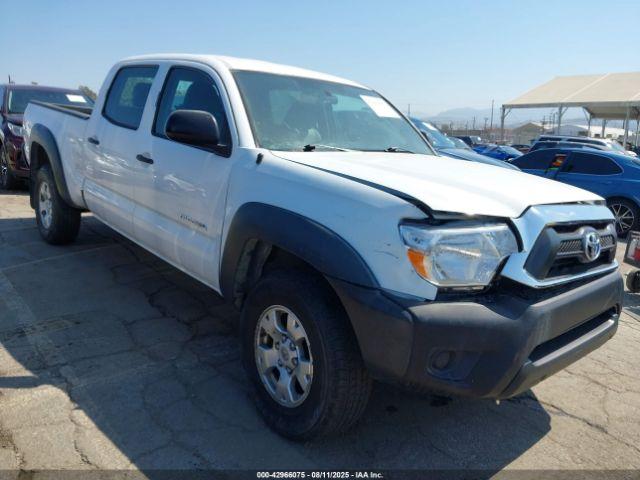  Salvage Toyota Tacoma