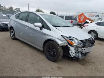  Salvage Toyota Prius