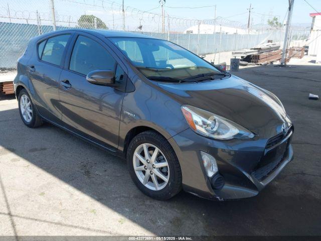  Salvage Toyota Prius c