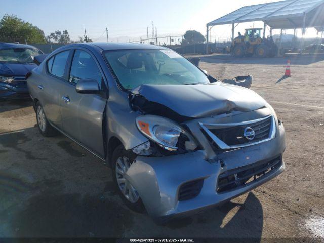  Salvage Nissan Versa