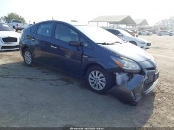  Salvage Toyota Prius