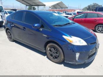  Salvage Toyota Prius