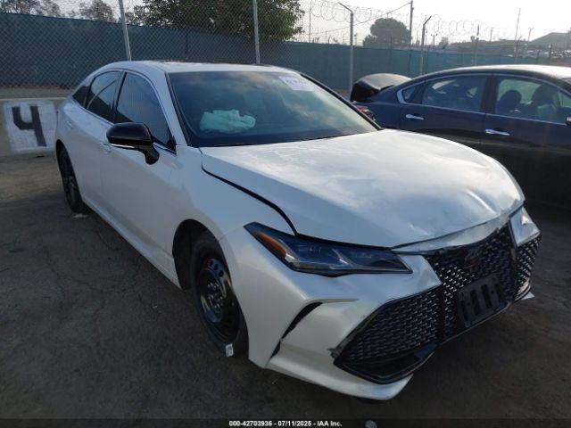  Salvage Toyota Avalon