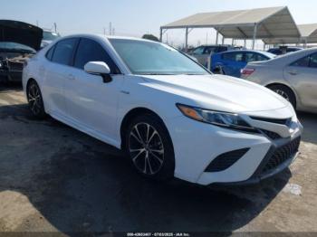  Salvage Toyota Camry