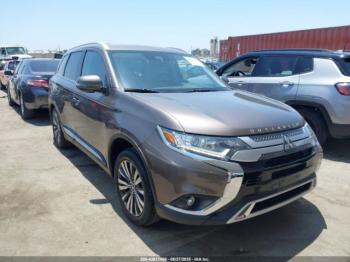  Salvage Mitsubishi Outlander
