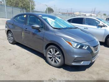  Salvage Nissan Versa
