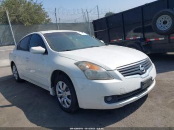  Salvage Nissan Altima