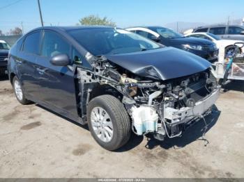  Salvage Toyota Prius