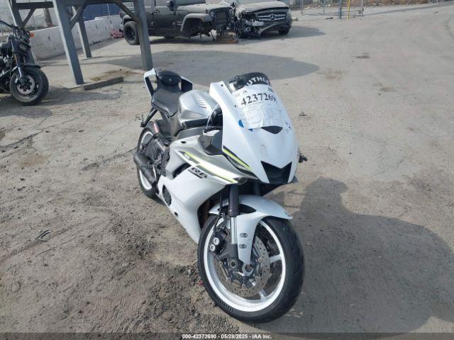  Salvage Yamaha Yzfr6