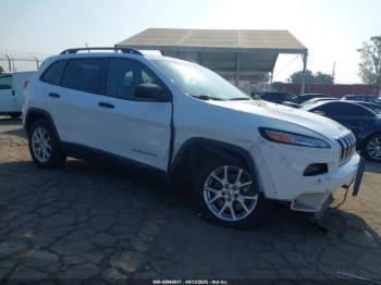  Salvage Jeep Cherokee