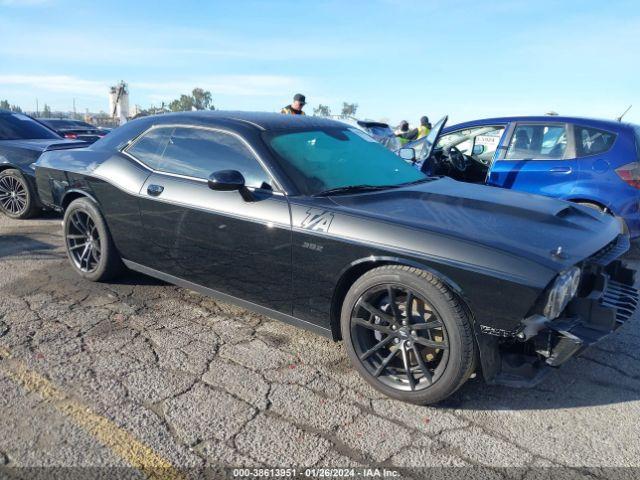  Salvage Dodge Challenger