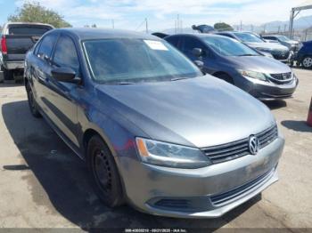  Salvage Volkswagen Jetta
