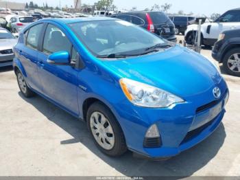  Salvage Toyota Prius c