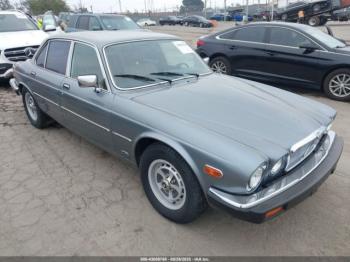  Salvage Jaguar Xj6