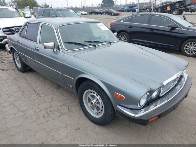  Salvage Jaguar Xj6