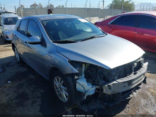  Salvage Mazda Mazda3