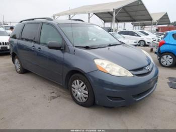  Salvage Toyota Sienna