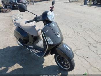  Salvage Vespa Gts