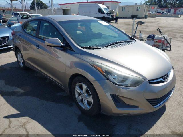  Salvage Hyundai ELANTRA