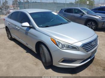  Salvage Hyundai SONATA
