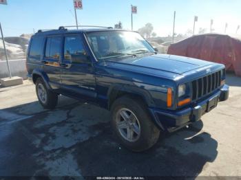  Salvage Jeep Cherokee