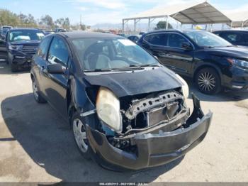  Salvage Toyota Yaris
