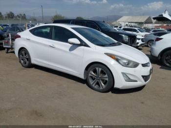  Salvage Hyundai ELANTRA
