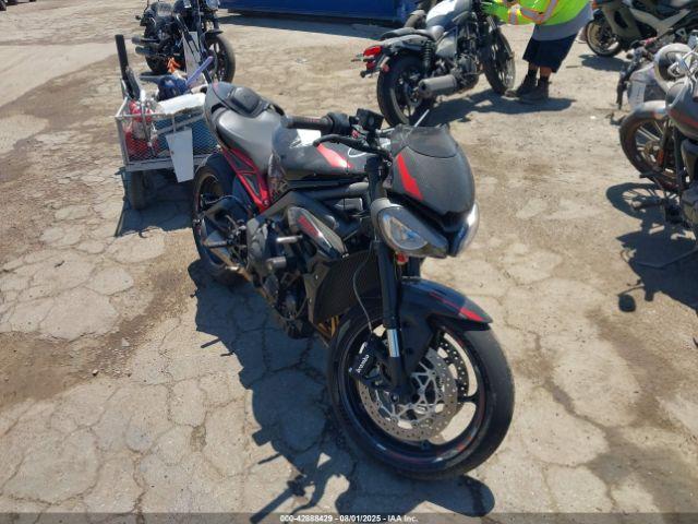  Salvage Triumph Motorcycle Street Triple