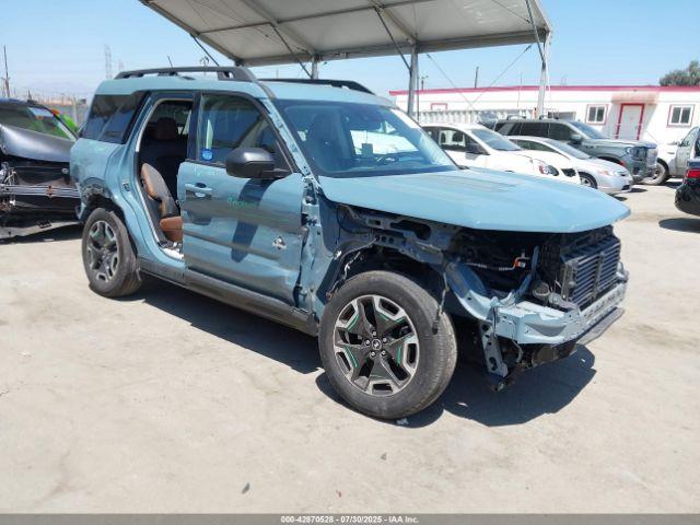  Salvage Ford Bronco