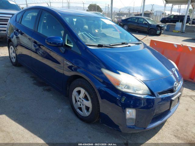  Salvage Toyota Prius