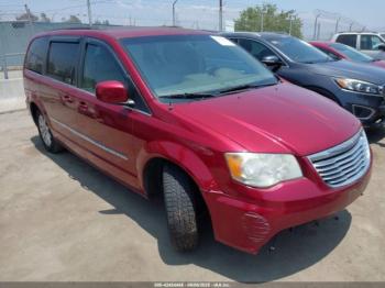  Salvage Chrysler Town & Country