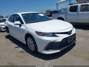  Salvage Toyota Camry