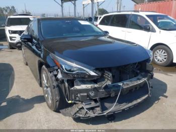  Salvage Toyota Mirai