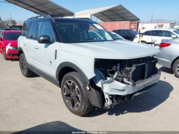  Salvage Ford Bronco