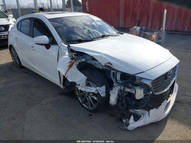  Salvage Mazda Mazda3