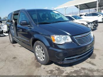  Salvage Chrysler Town & Country