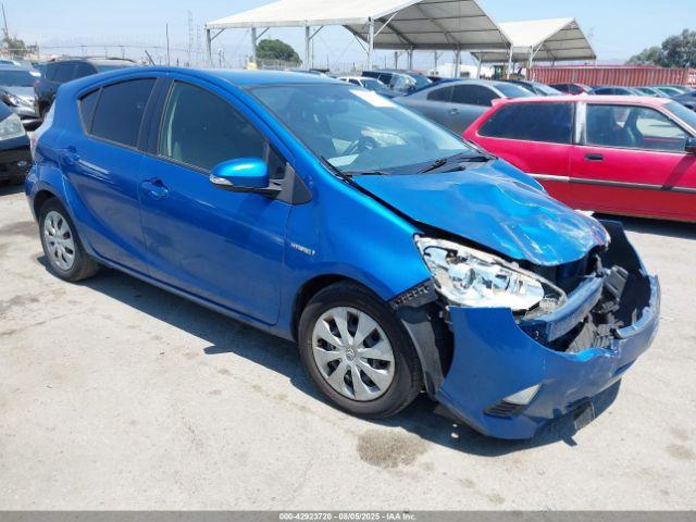  Salvage Toyota Prius c