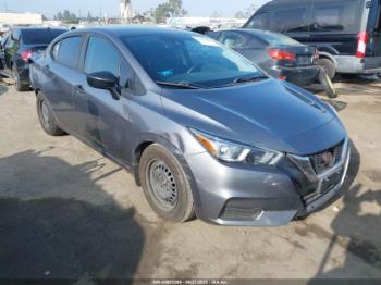  Salvage Nissan Versa