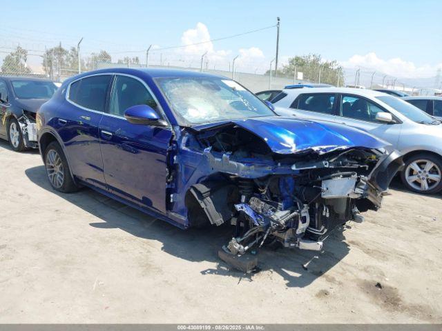  Salvage Maserati Grecale