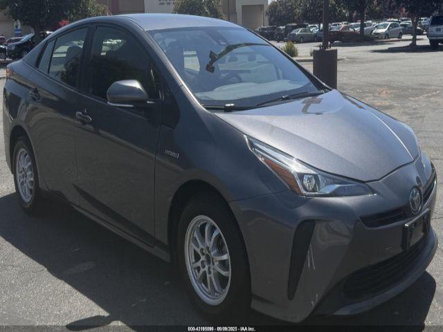  Salvage Toyota Prius