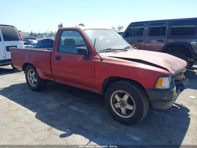  Salvage Toyota Pickup