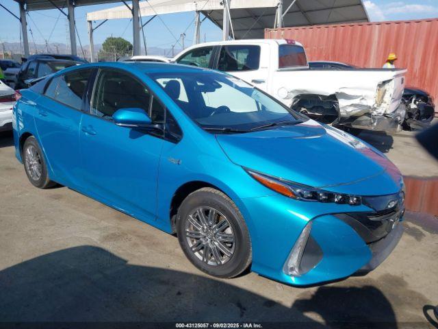  Salvage Toyota Prius Prime