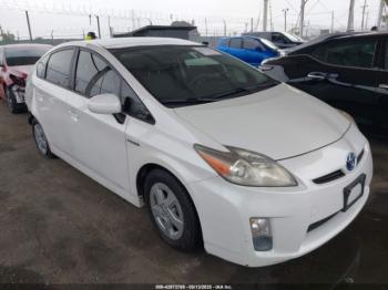  Salvage Toyota Prius