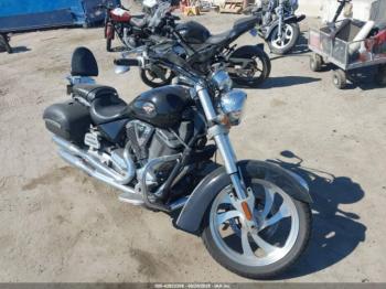  Salvage Victory Motorcycles Kingpin