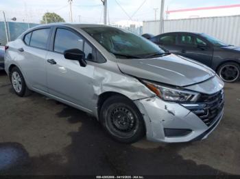  Salvage Nissan Versa