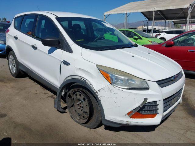  Salvage Ford Escape