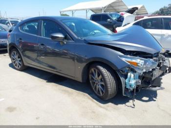  Salvage Mazda Mazda3