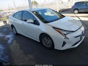  Salvage Toyota Prius