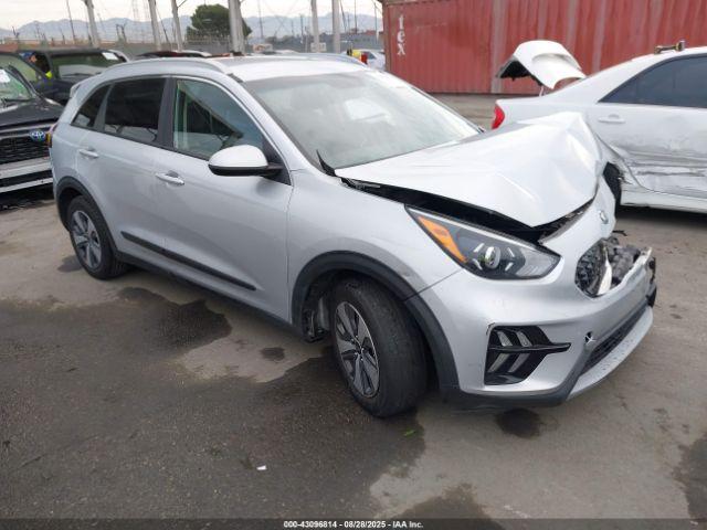  Salvage Kia Niro